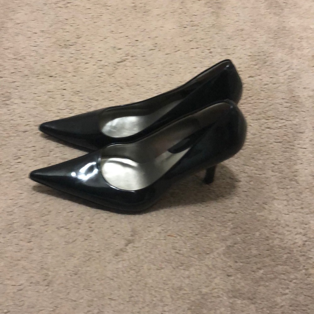 NineWest Black Pumps